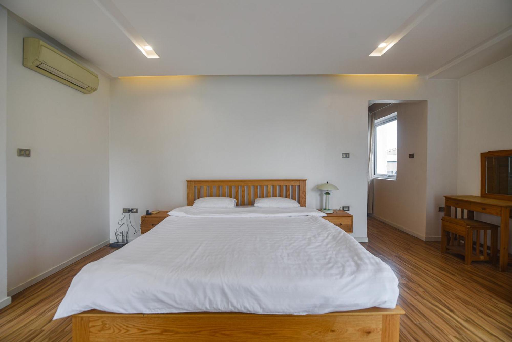 Apartment Ho Ba Mau Lilyhome Hanoi